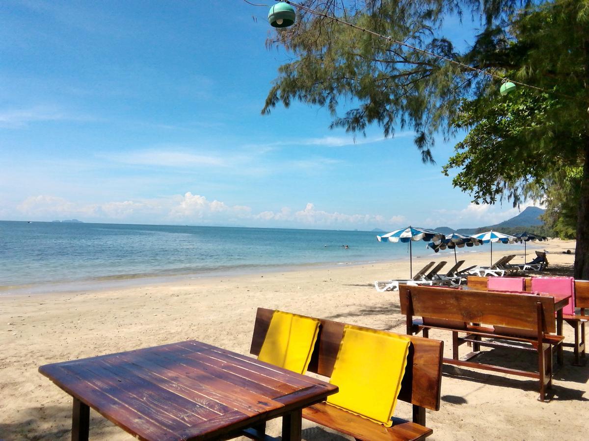 Kohjum Freedom Resort Koh Jum Zewnętrze zdjęcie