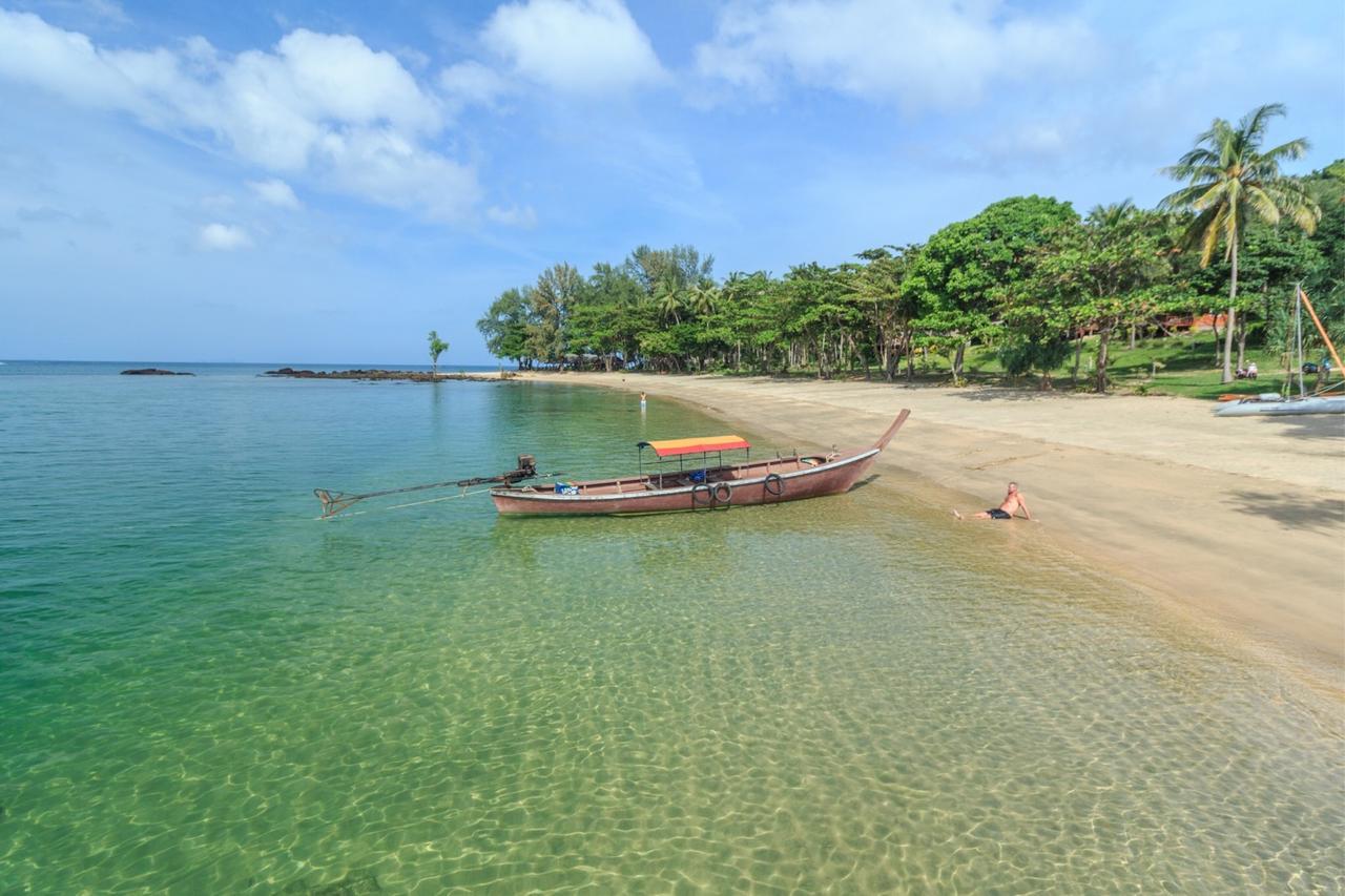 Kohjum Freedom Resort Koh Jum Zewnętrze zdjęcie