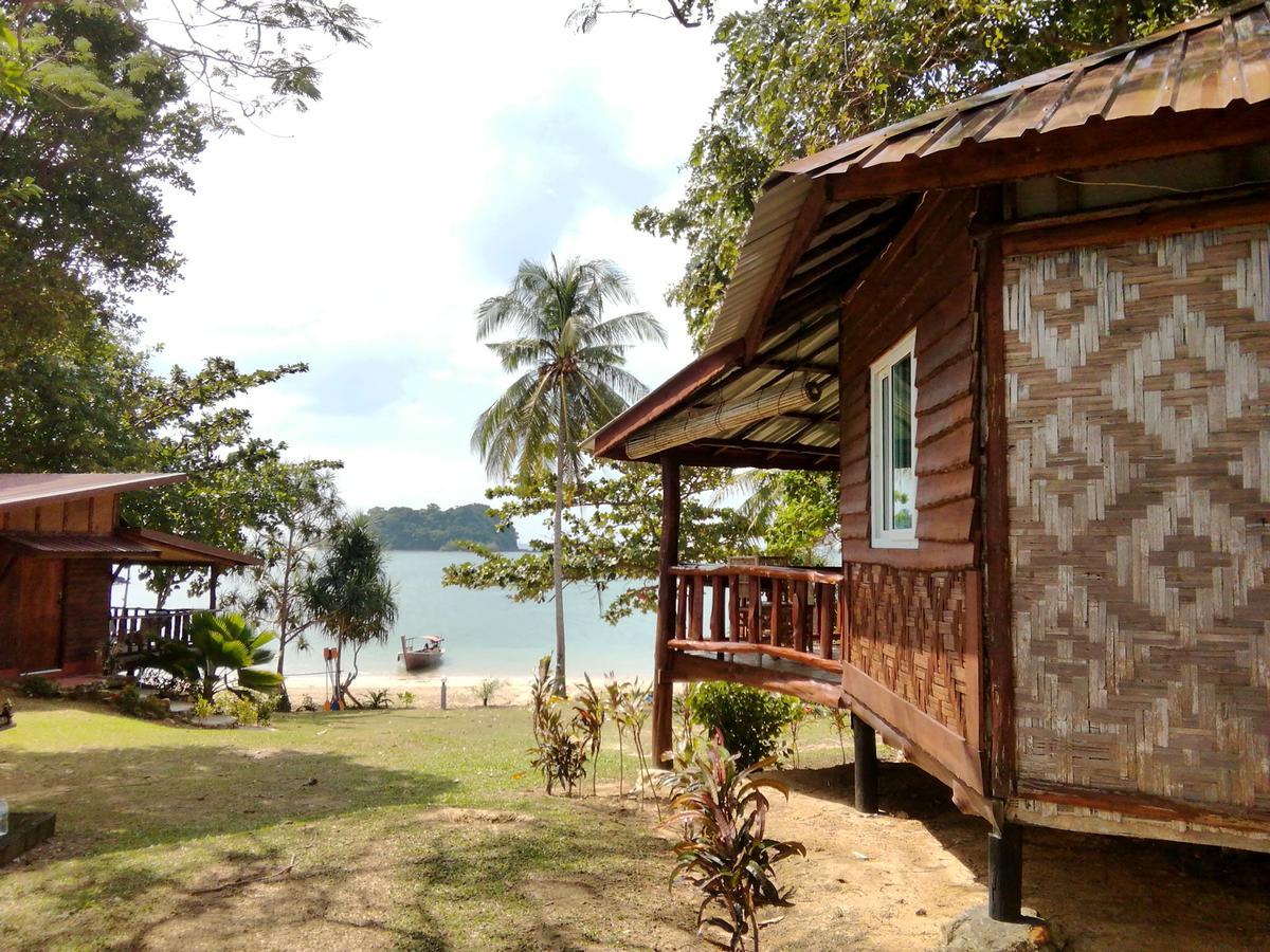 Kohjum Freedom Resort Koh Jum Zewnętrze zdjęcie