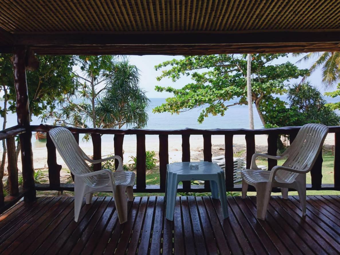 Kohjum Freedom Resort Koh Jum Pokój zdjęcie