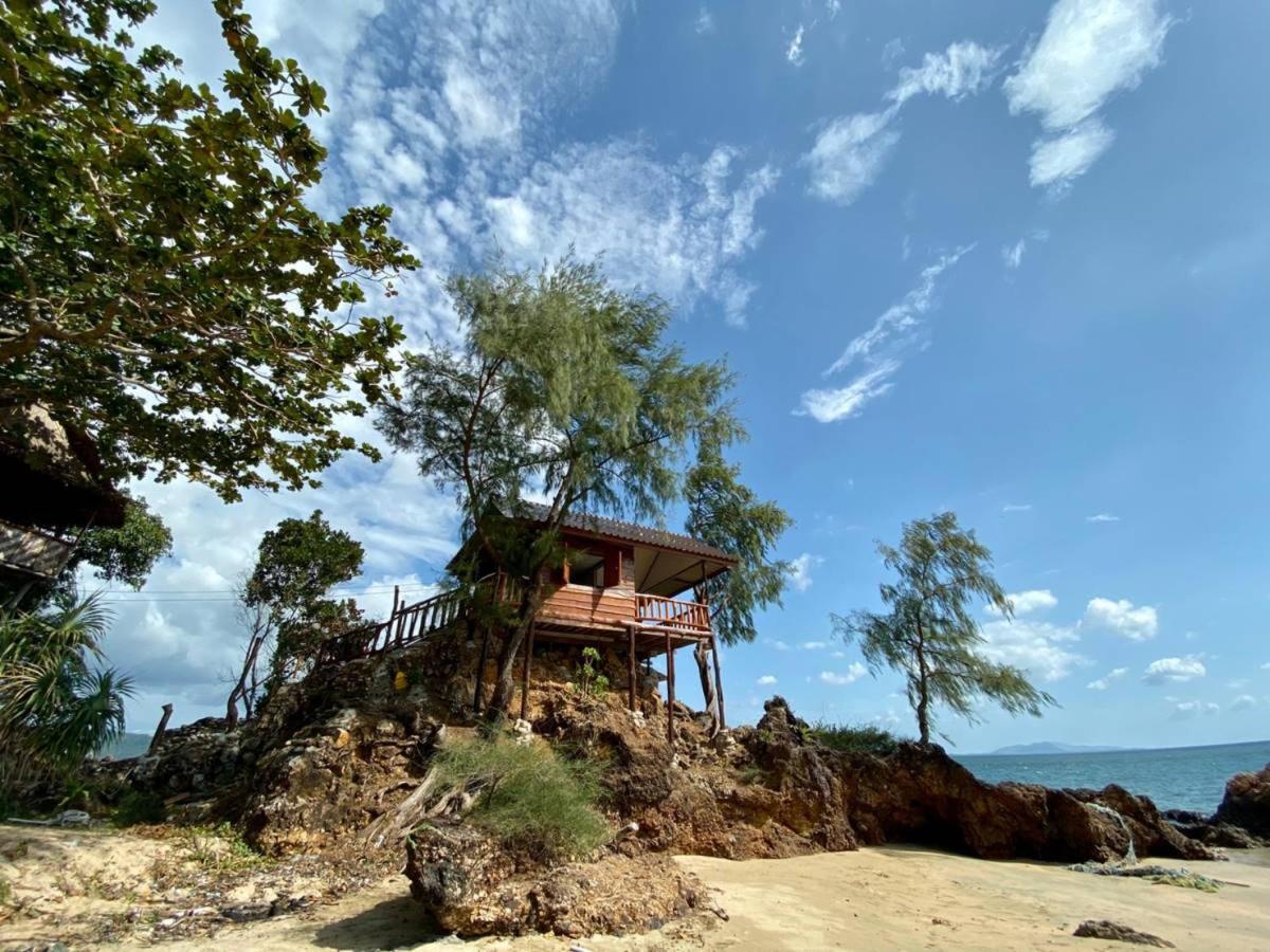 Kohjum Freedom Resort Koh Jum Zewnętrze zdjęcie